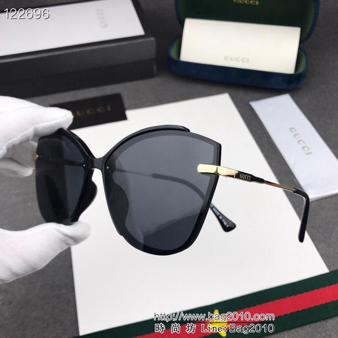 GUCCI古馳 GG8810 進口板材 完美品質 超級時尚 女款太陽鏡  lly1205